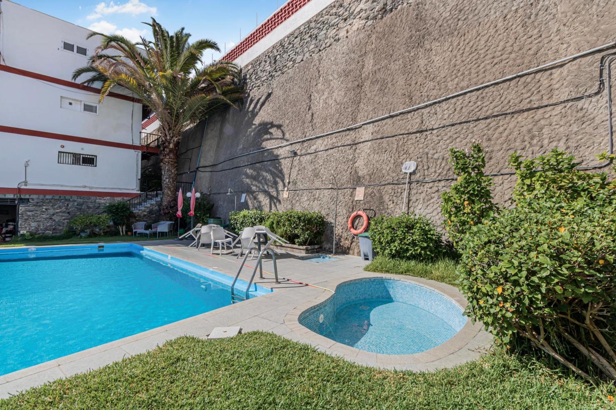 Urban Elegance View Pool Apartamento